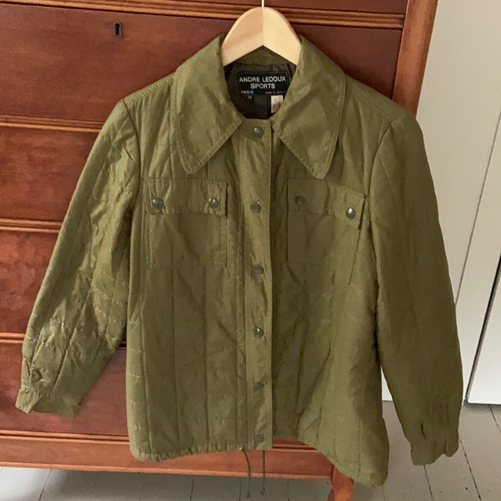 Vintage Lightweight Army Green Quilted Barn Jacket size 38
